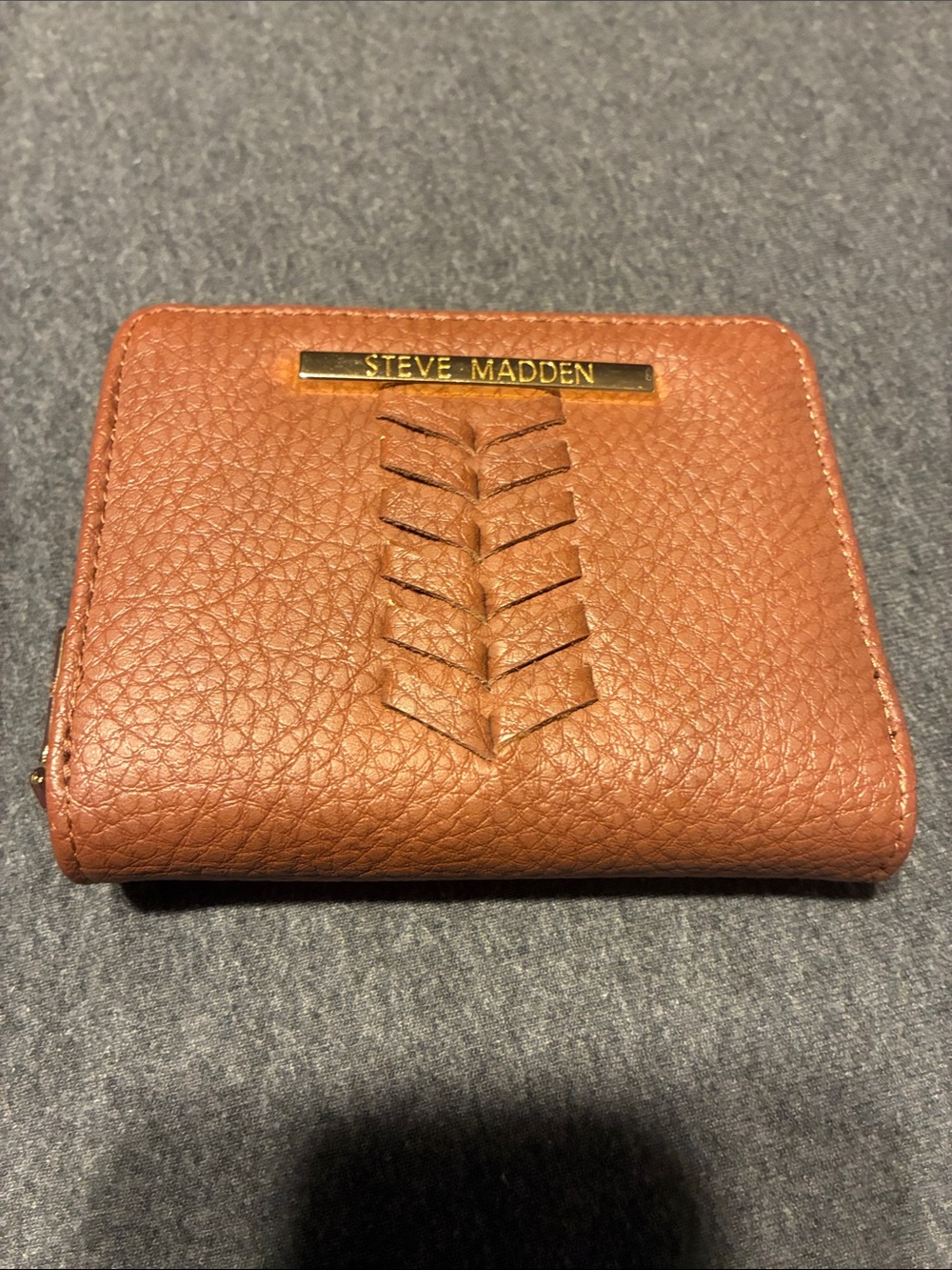 Steve Madden Tan Leather Zip Wallet